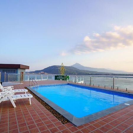 Intouch Riverside Hotel Pakse Exterior foto